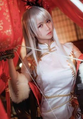 人c交_蓝光手机免费观看完整